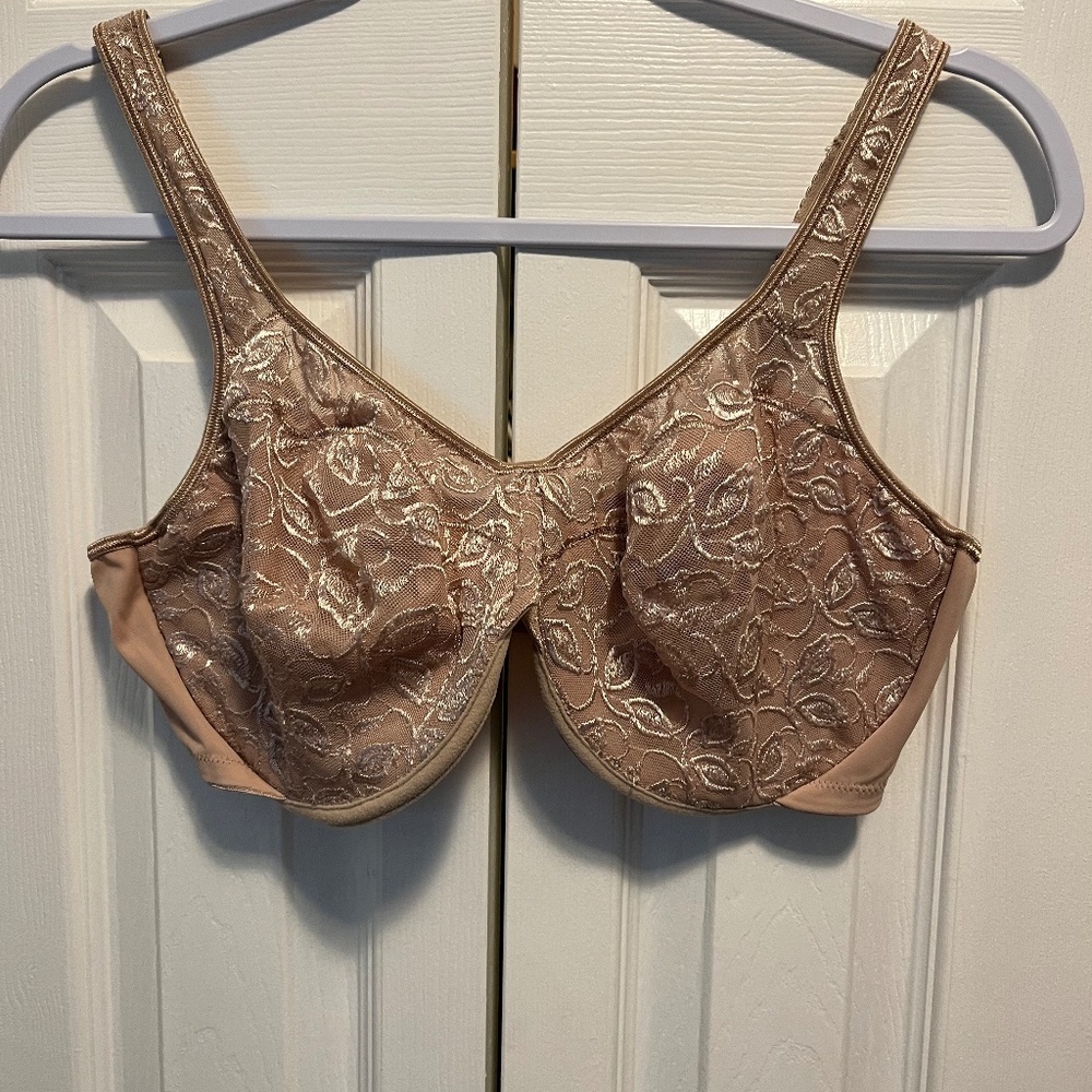 Olga size 42D underwire bra